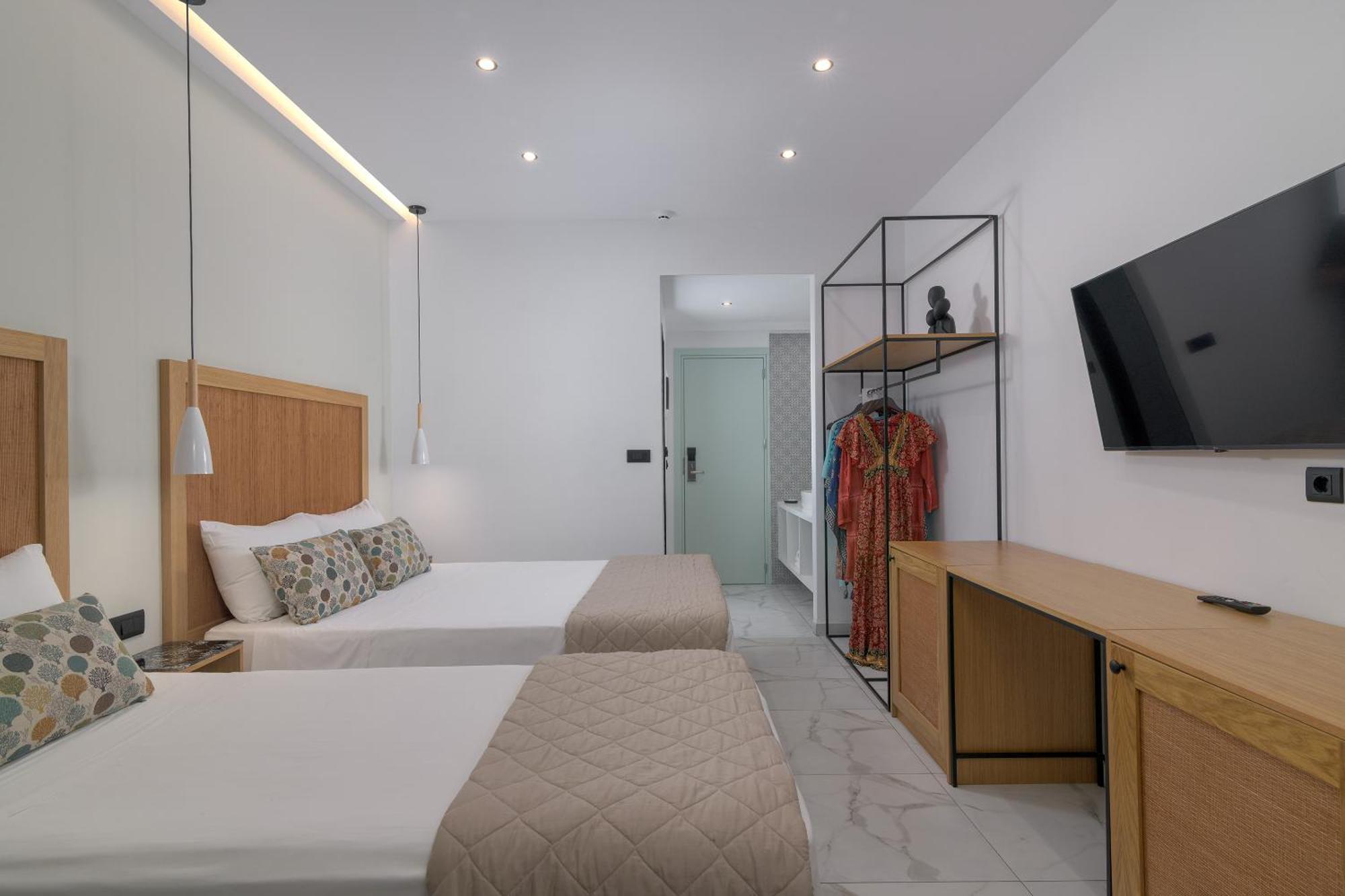 Nirvana Hotel 3*